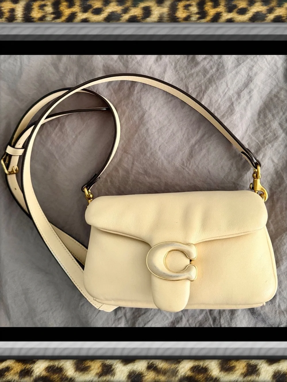 👑✅PRICE FIRM✅COACH Mini Pillow Cream Leather Tabby Crossbody Bag. USED